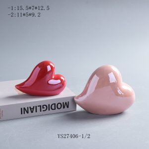 Modern Minimalist Glossy Ceramic Heart Decor Set, Sweet Pastel Valentine Desktop Shelf Decoration